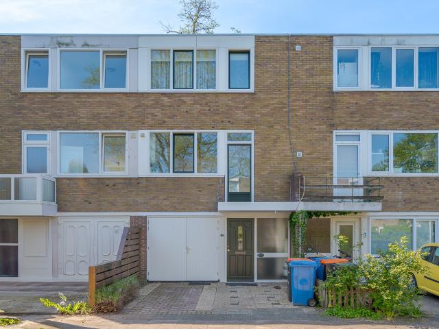 Eengezinswoning te koop in Zwolle, Holtenbroek