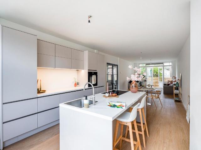 Benedenwoning te koop in Rotterdam, Zuid Holland