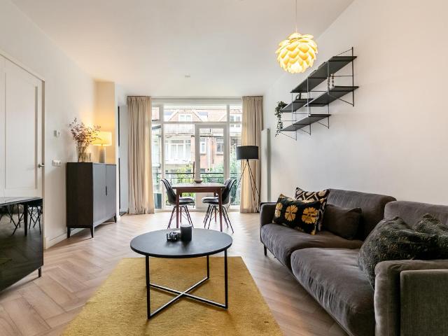 Bovenwoning te koop in Bergpolder, Rotterdam
