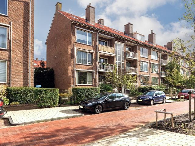 Dubbele Bovenwoning te koop in Zuid Holland