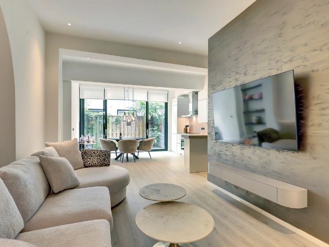 Benedenwoning te koop in Amsterdam, De Pijp