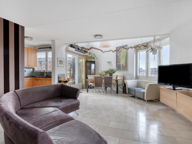 Bovenwoning te koop in Nieuw-West, Amsterdam