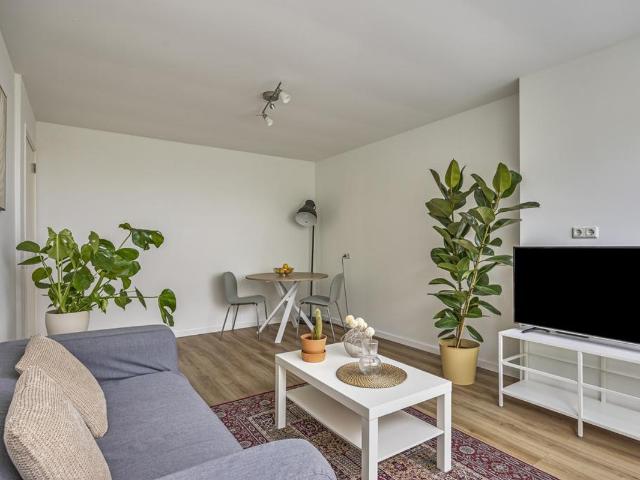 Bovenwoning te koop in Nieuw-West, Amsterdam