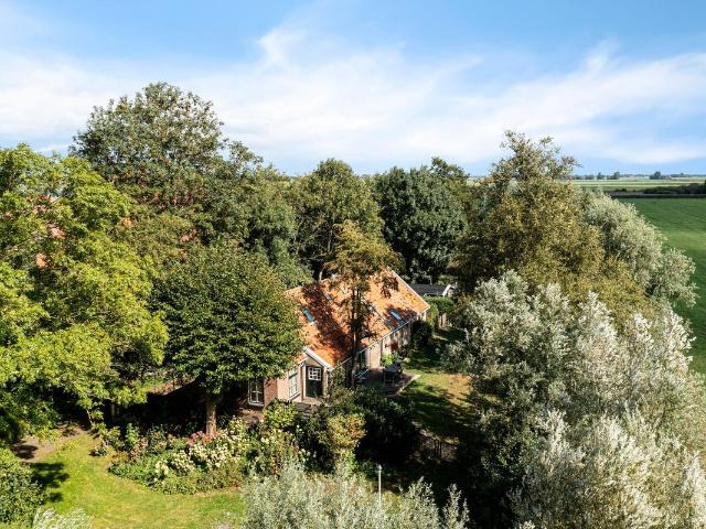 Woonboerderij te koop in Friesland