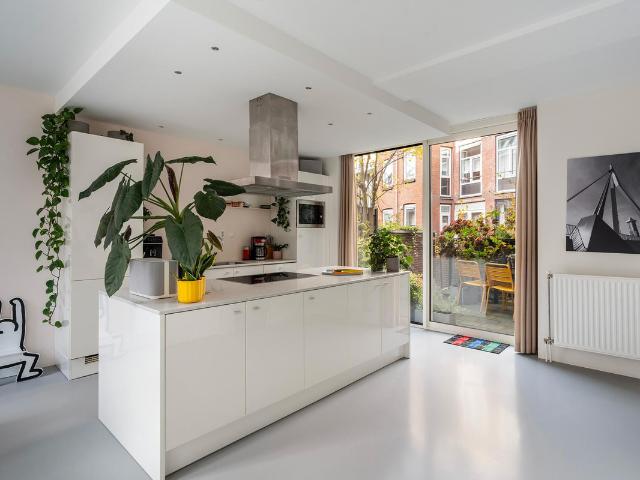 Woonboerderij te koop in Noord, Rotterdam