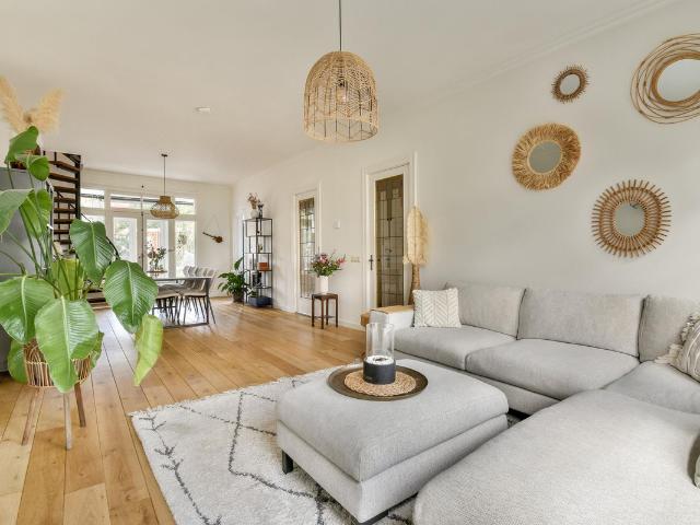 Bovenwoning te koop in Amsterdam, Vogelbuurt