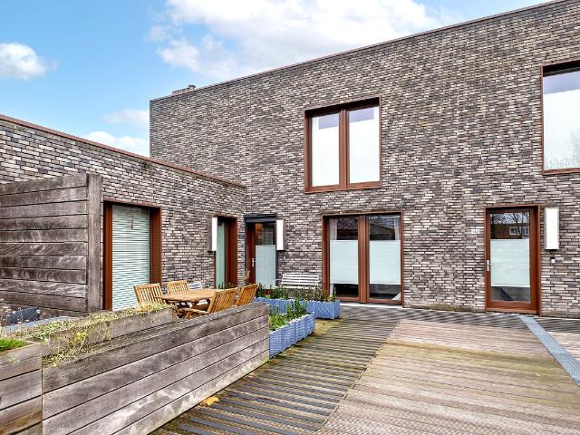 Dubbele Bovenwoning te koop in Paddepoel-Noord, Groningen