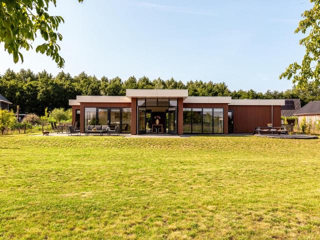 Eengezinswoning te koop in Almere, Almere Hout