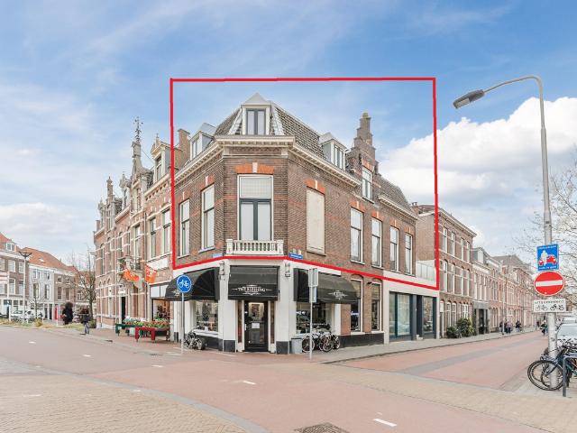 Bovenwoning te koop in Olofsbuurt, Delft