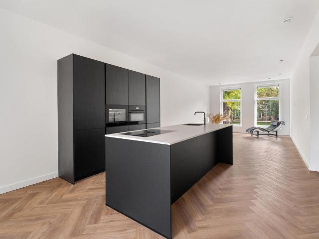 Benedenwoning te koop in Noord, Rotterdam