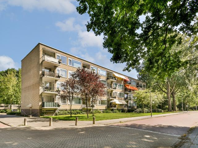 Benedenwoning te koop in Amstelveen, Noord Holland