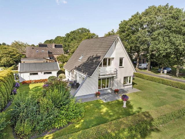 Eengezinswoning te koop in Schoonoord