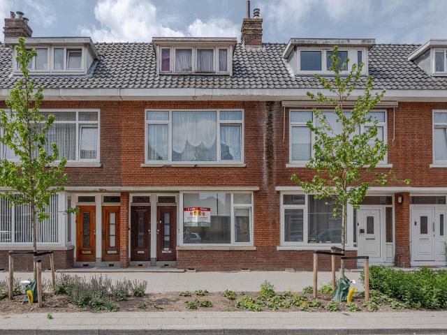 Benedenwoning te koop in Rotterdam, Tarwewijk