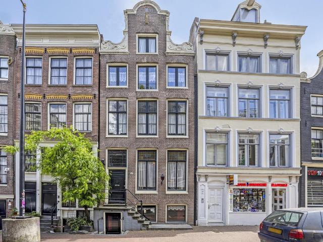 Geschakelde Woning te koop in Centrum, Amsterdam
