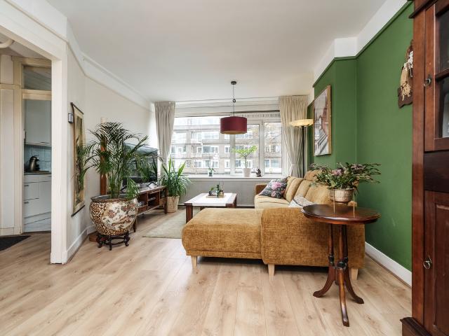 Bovenwoning te koop in Blijdorp, Rotterdam