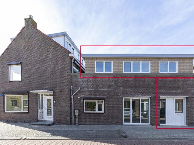 Bovenwoning te koop in Korte Akkeren, Gouda