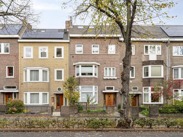 Woonboerderij te koop in Frontenkwartier, Maastricht