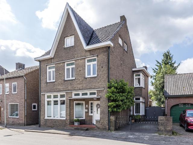 Woonboerderij te koop