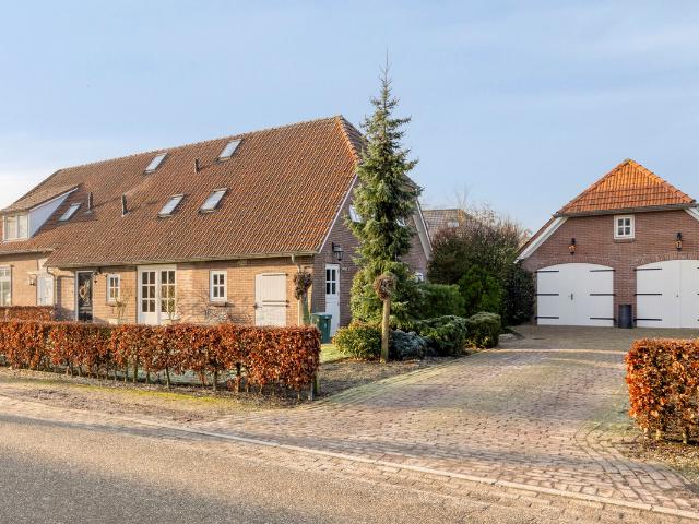 Woning te koop in Valburg, Gelderland