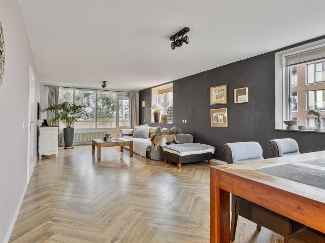 Appartement te koop in Schiedam, Zuid Holland