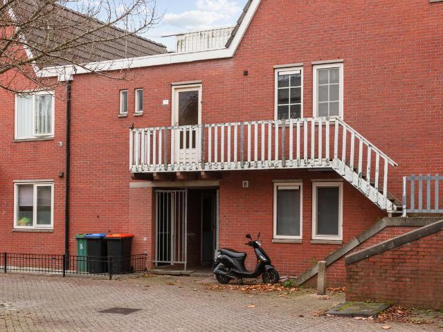 Bovenwoning te koop in Steendijkpolder, Maassluis