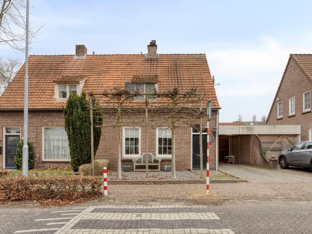 Woning te koop in Knegsel, Noord Brabant