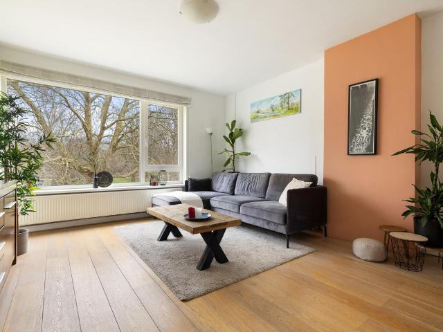 Bovenwoning te koop in Zuid, Amsterdam