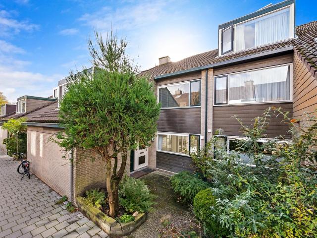 Woning te koop in Loosduinen, Den Haag
