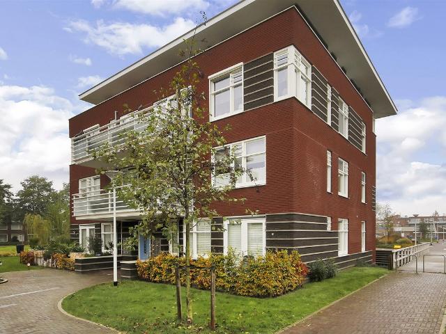 Benedenwoning te koop in Aalsmeer, Noord Holland