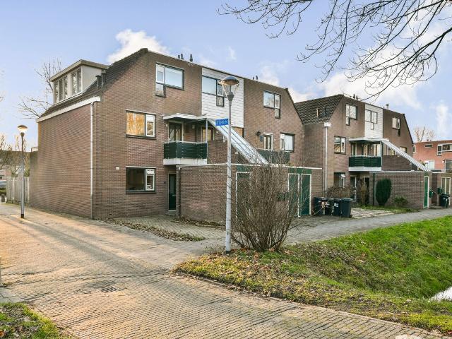Dubbele Bovenwoning te koop in Bornholm, Hoofddorp