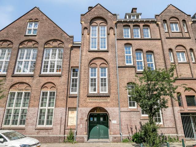 Dubbele Bovenwoning te koop in 's-gravenhage, Vermeerkwartier Dubbele Bovenwoning te koop in 's-gravenhage, Vermeerkwartier