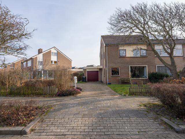 Woning te koop in De Koog, Noord Holland