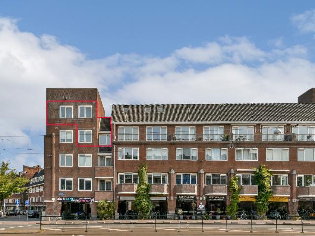 Bovenwoning te koop in Amsterdam, West