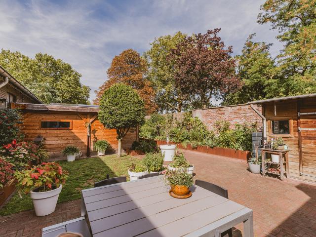 Woonboerderij te koop in Centrum, Roermond