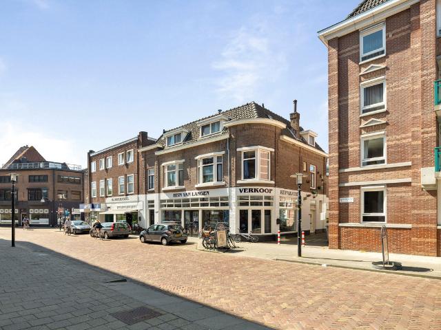 Bovenwoning te koop in Deventer, Centrum