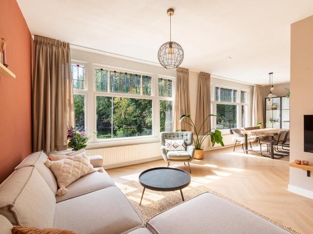 Bovenwoning te koop in Bergpolder, Rotterdam