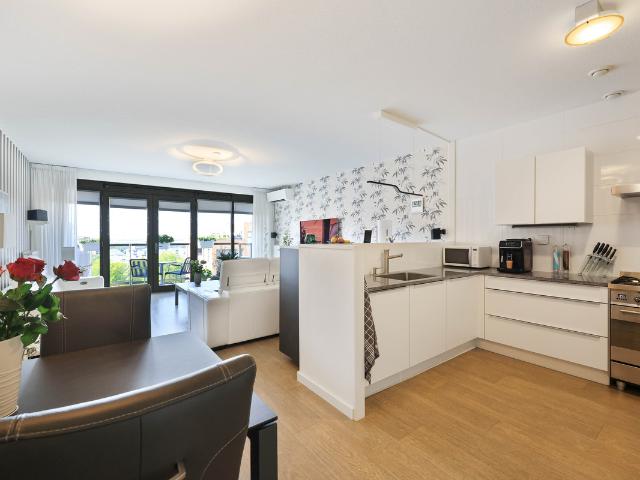 Bovenwoning te koop in Zaandam, Noord Holland