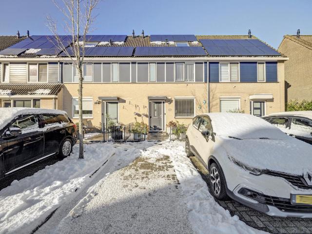 Woning te koop in Maaswijk, Spijkenisse