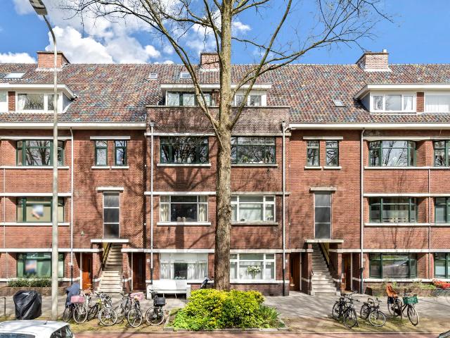Bovenwoning te koop in Vruchtenbuurt, Den Haag
