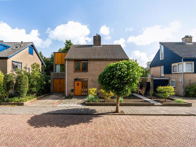Villa te koop in Leiderdorp, Zuid Holland