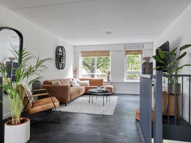 Dubbele Bovenwoning te koop in Tuinzigt, Breda