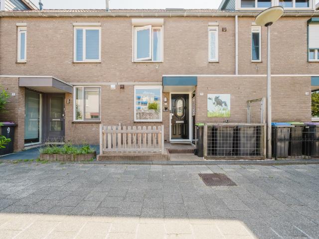 Eengezinswoning te koop in Spijkenisse, Gildenwijk