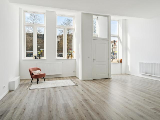 Benedenwoning te koop in Binnenstad en Stationskwartier, Leeuwarden