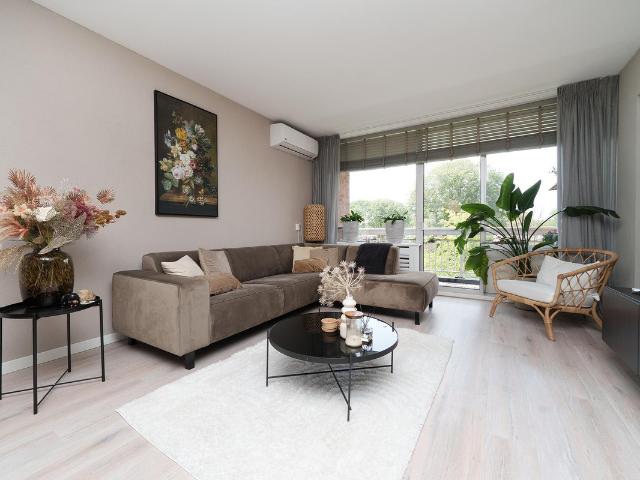 Studio te koop in Rotterdam, Groot-IJsselmonde
