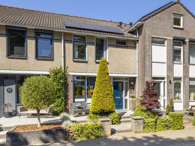 Woning te koop in Hardinxveld, Zuid Holland