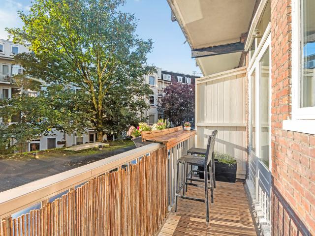 Bovenwoning te koop in Borgerbuurt, Amsterdam