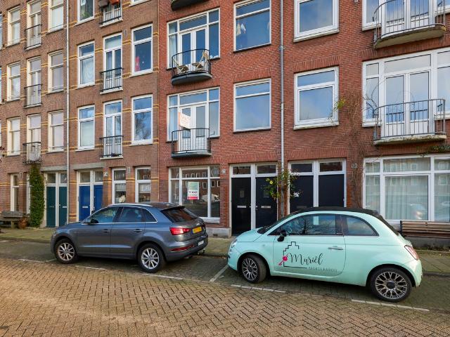 Benedenwoning te koop in West, Amsterdam