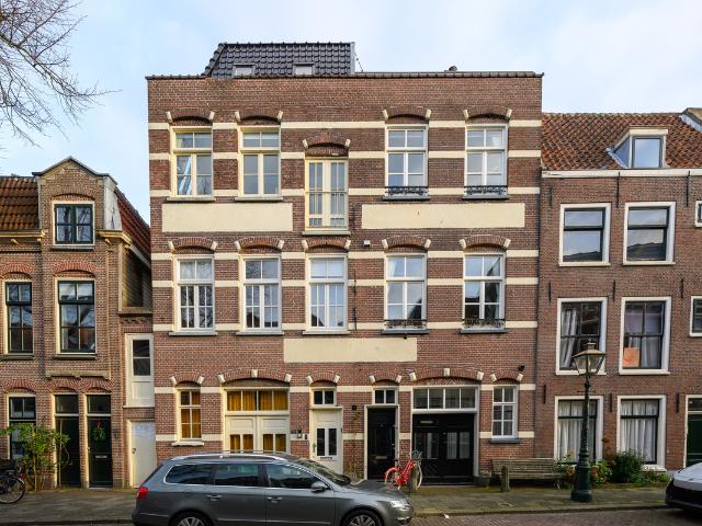 Bovenwoning te koop in Levendaal, Leiden
