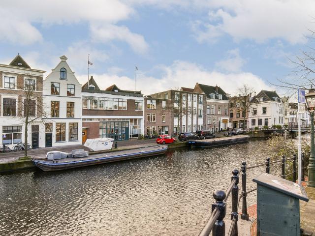 Bovenwoning te koop in Leiden, Zuid Holland