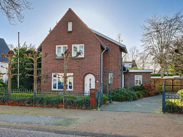 Woning te koop in De Oude Omdraaier, Kaatsheuvel
